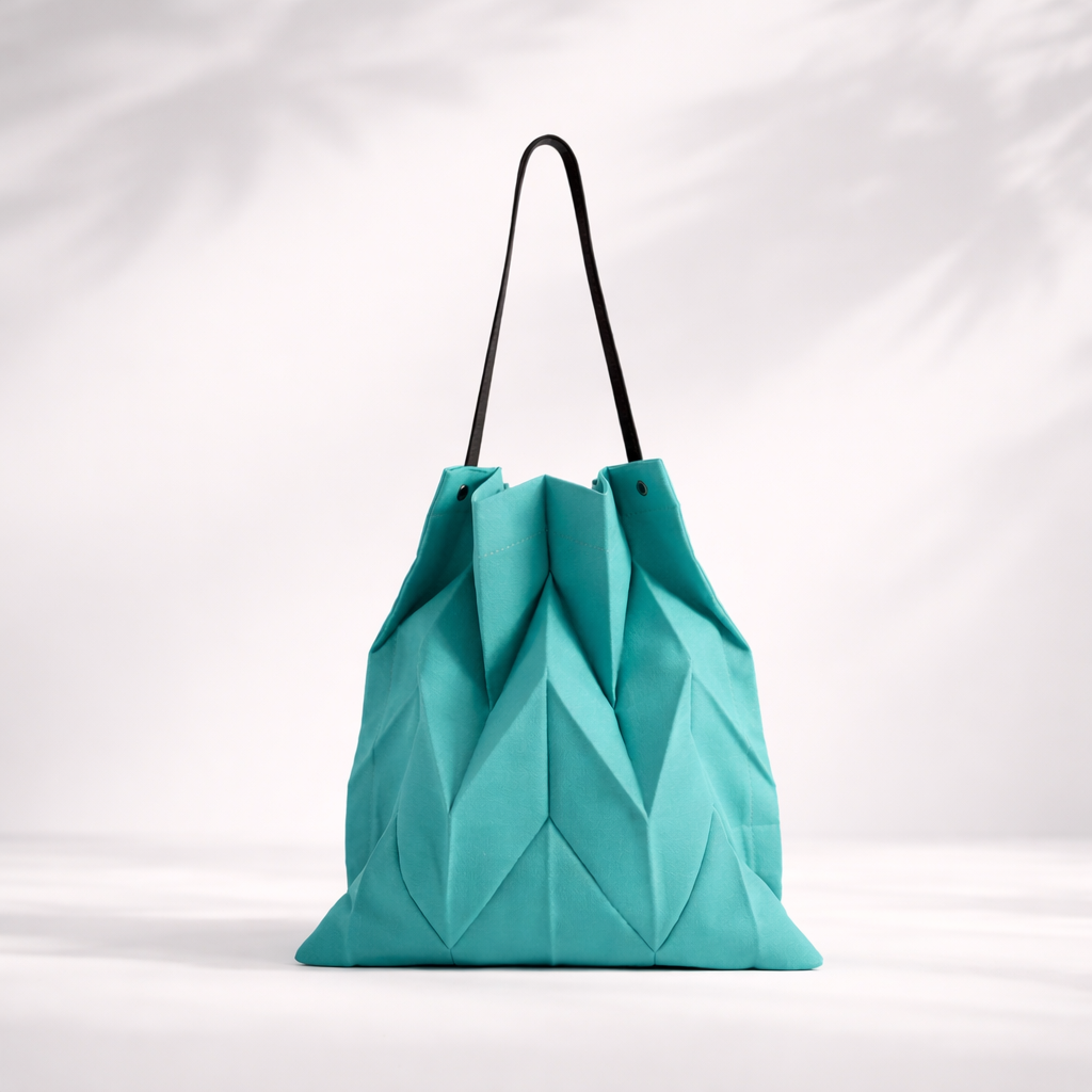 BROOKLYN PLEAT TOTE BAG