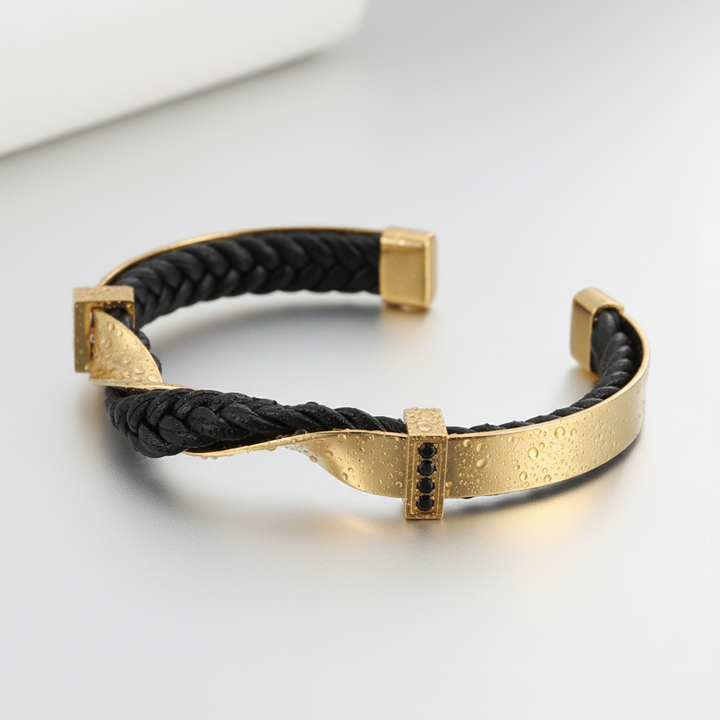 APOLLO&