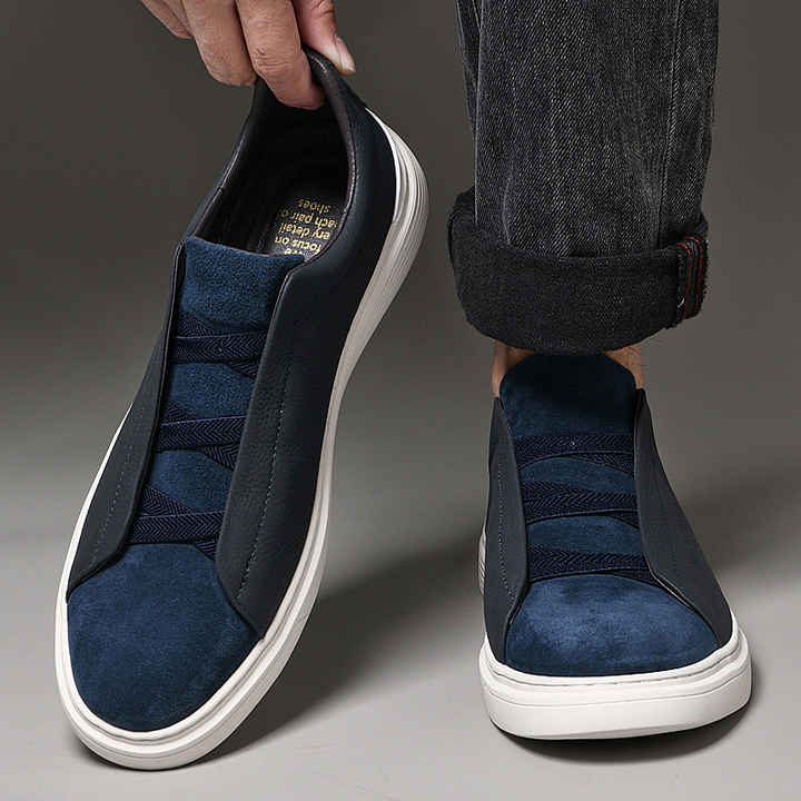 SANTINO SUEDE SNEAKERS