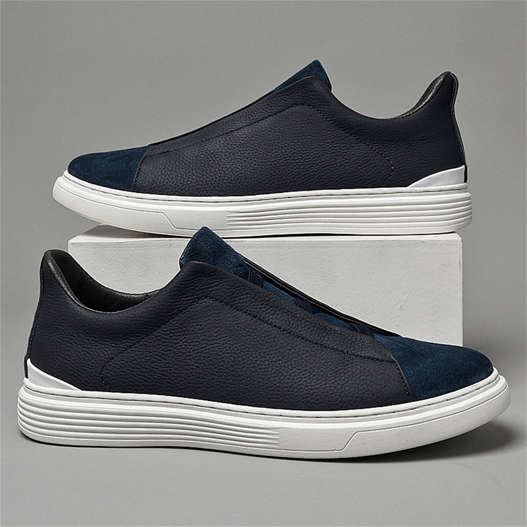 SANTINO SUEDE SNEAKERS