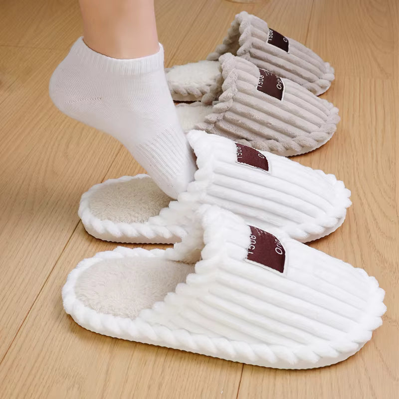 HOMESTEAD CUSHION SLIDES
