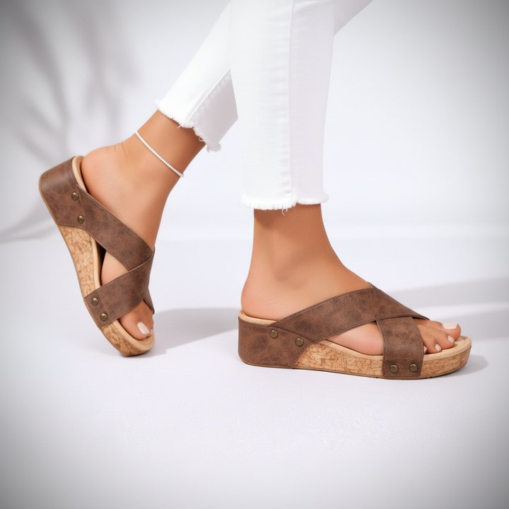 AURELIA LEATHER PLATFORM SANDALS